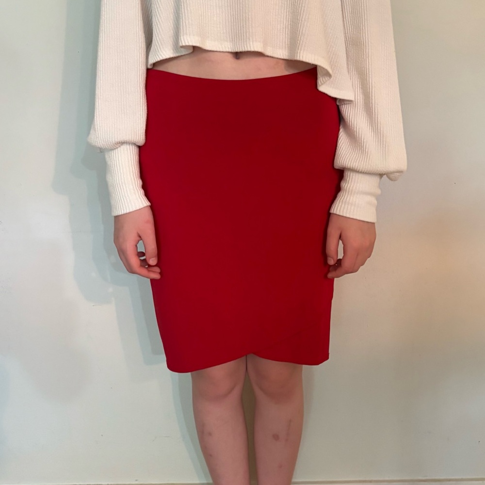 Authentic Y2K Express Skirt, Tulip Hem Front, Dark Pink, Size Small